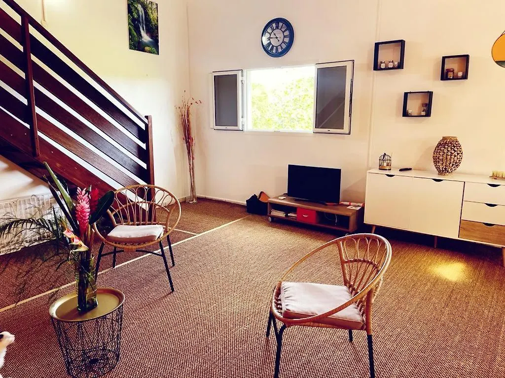 Vakantiehuis Residence Chez Adine Sainte-Anne